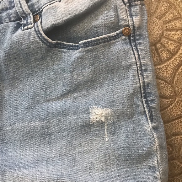 Anne Klein Skinny Ankle Jeans - Picture 2 of 6